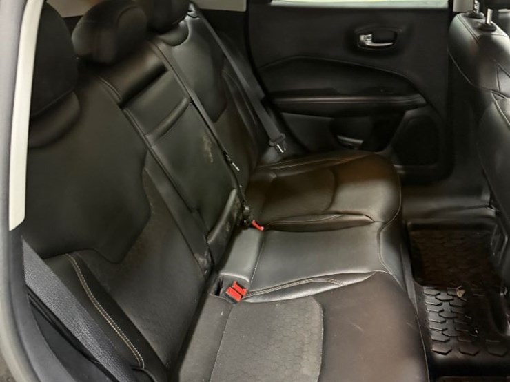 jeep-compass-image-27