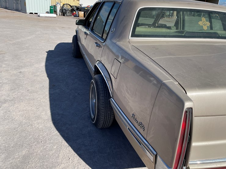 #7-•-cadillac-deville-(nm-title-in-delay)-image-42