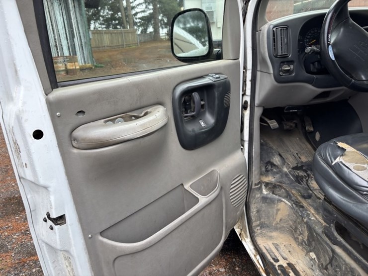 1996-chevrolet-2500-image-16