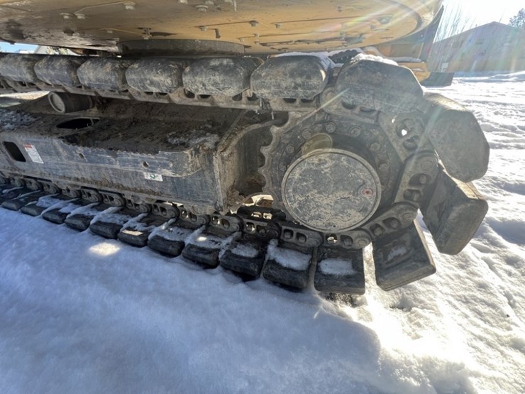 komatsu-pc88mr-11-image-14