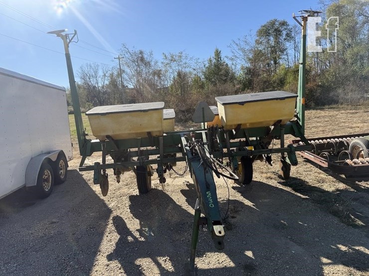 john-deere-7000-image-2