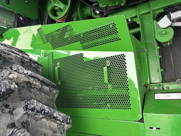 john-deere-s680-image-51