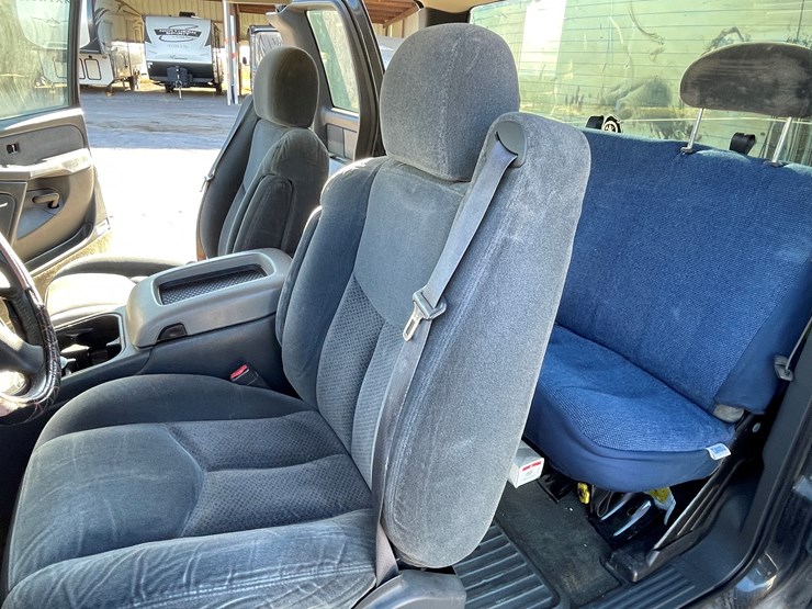 #5-•-2003-chevy-silverado-truck-(has-az-title)-image-60