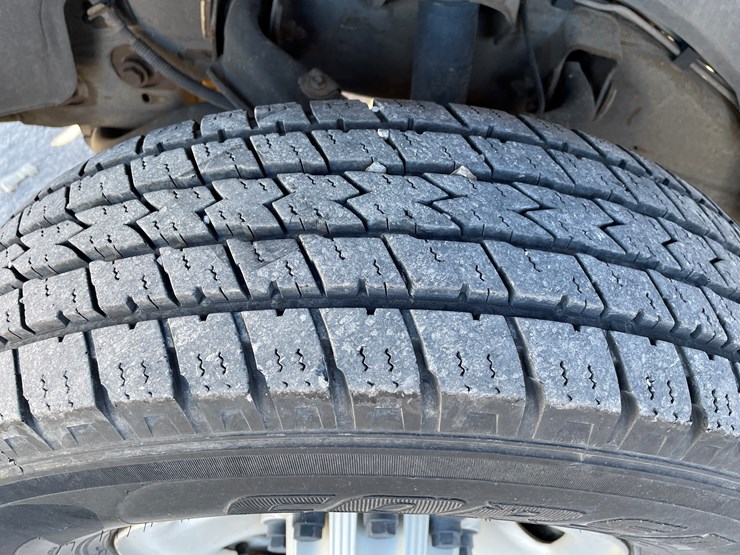 2007-chevrolet-silverado-2500-image-12