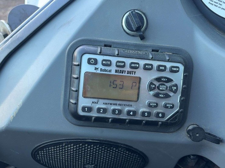 2018-bobcat-t590-image-29