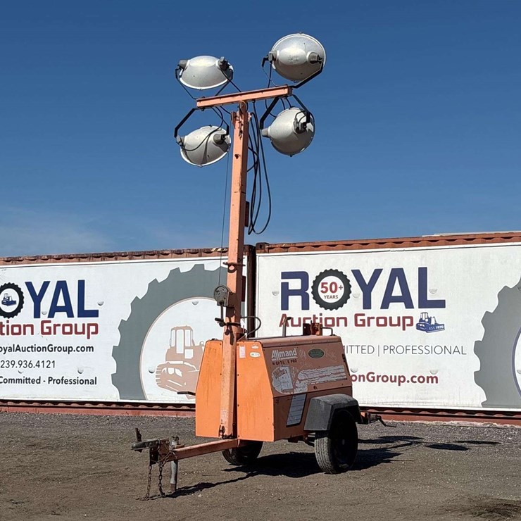 2002 Allmand Night Lite Pro Towable Light Tower