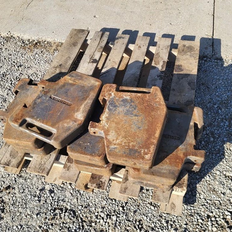 (8) White Front Suitcase Weights Off Of 2-105 Tractor