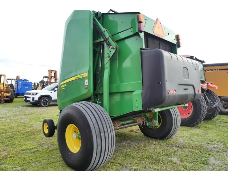 john-deere-460m-image-3