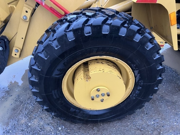 2011-caterpillar-it14g-wheel-loader-image-15