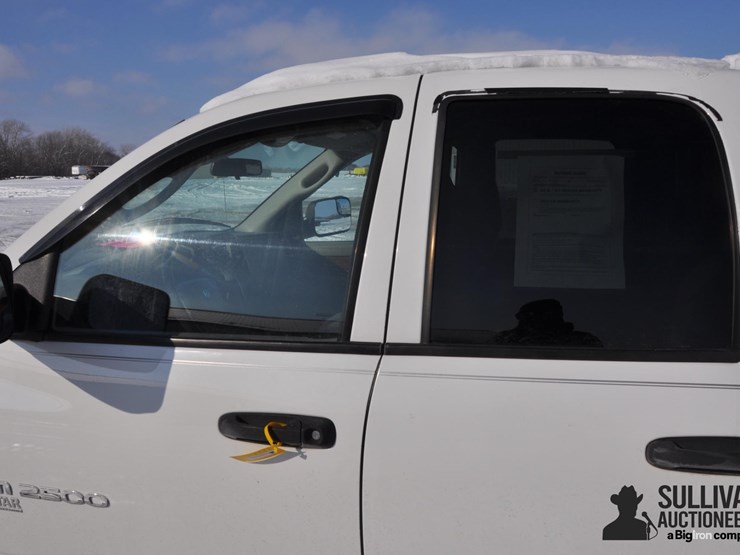 dodge-ram-2500-image-17