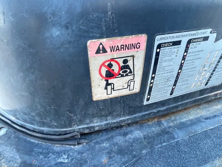 #15-•-2015-cat-forklift-image-60