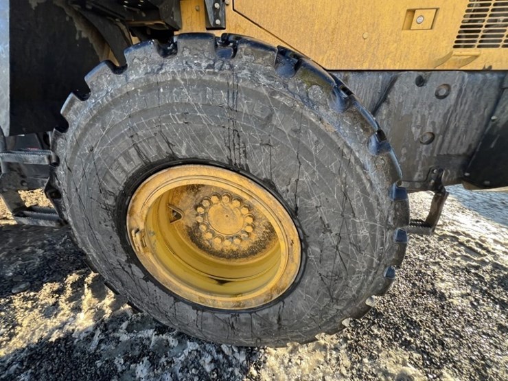 komatsu-wa320-image-10