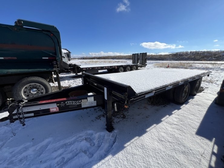 2006-titan-trailer-image-2