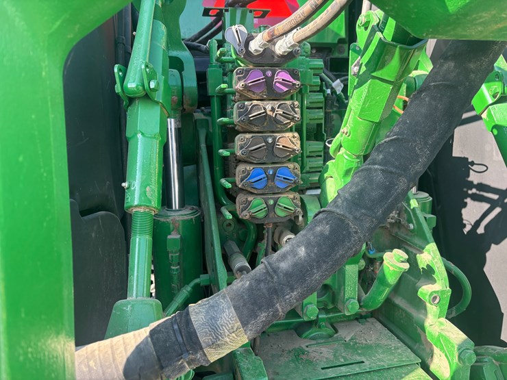 john-deere-8rx-410-image-7