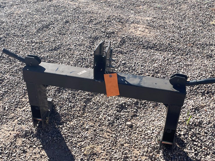 #235-•-class-1-tractors-quick-hitch-image-6