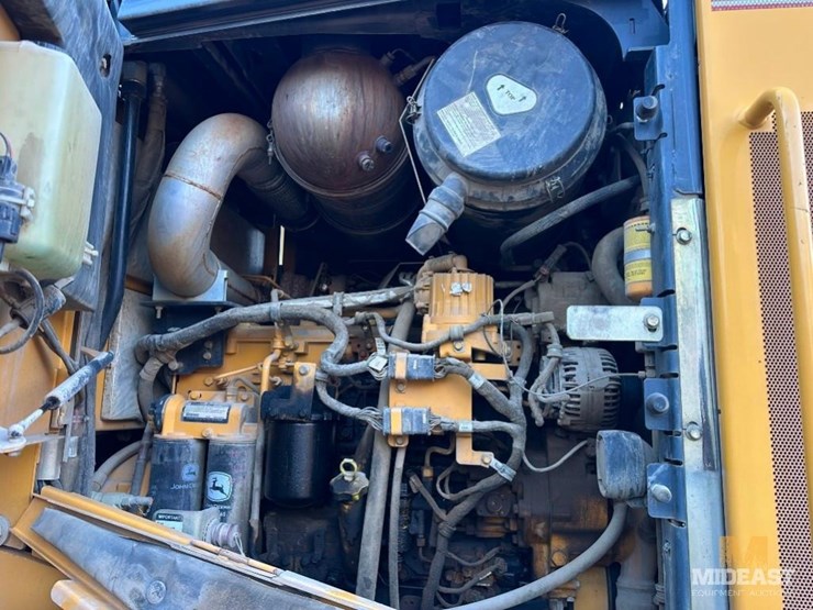 2012-deere-724k-image-20