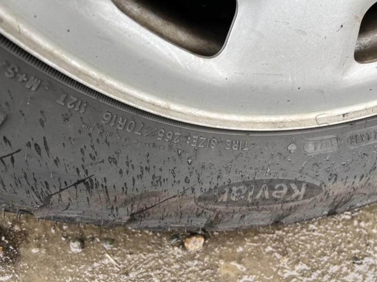 2015-chevrolet-colorado-image-16