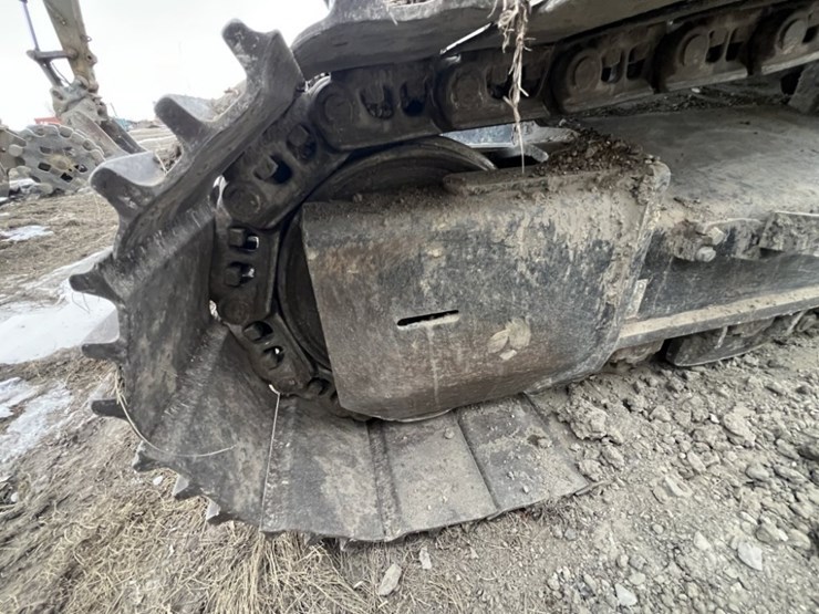 deere-345g-lc-image-9