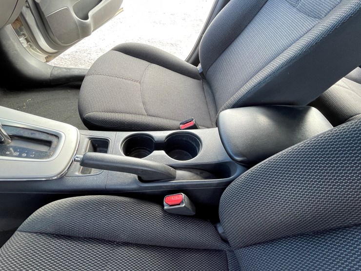 #4-•-2013-nissan-sentra-(has-nm-title)-image-73