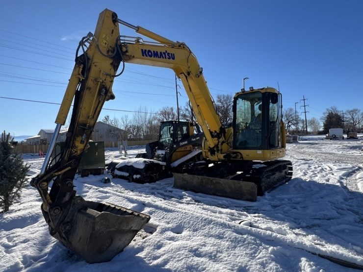 komatsu-pc88mr-11-image-1