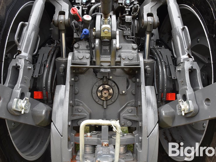 massey-ferguson-8730s-dyna-vt-image-9