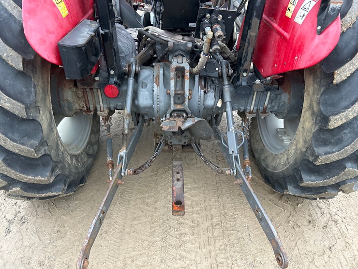 massey-ferguson-2635-image-4