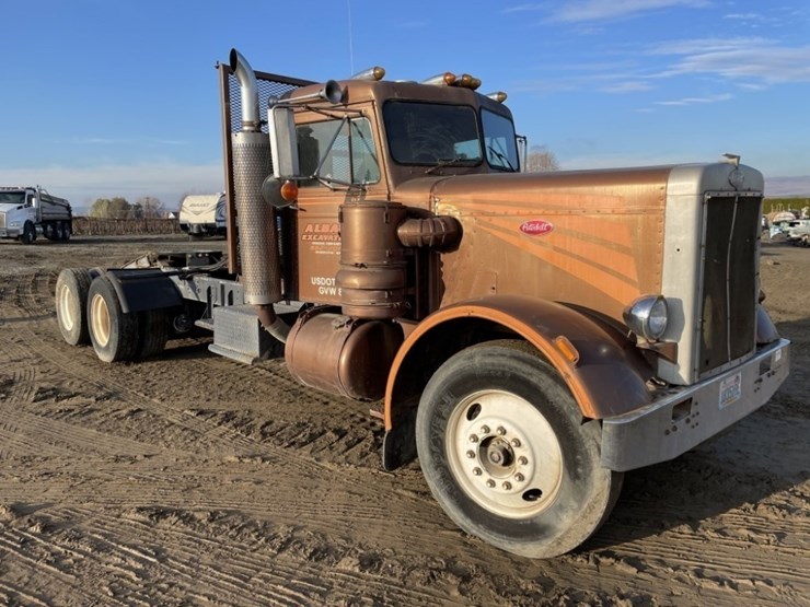 peterbilt-358-image-7