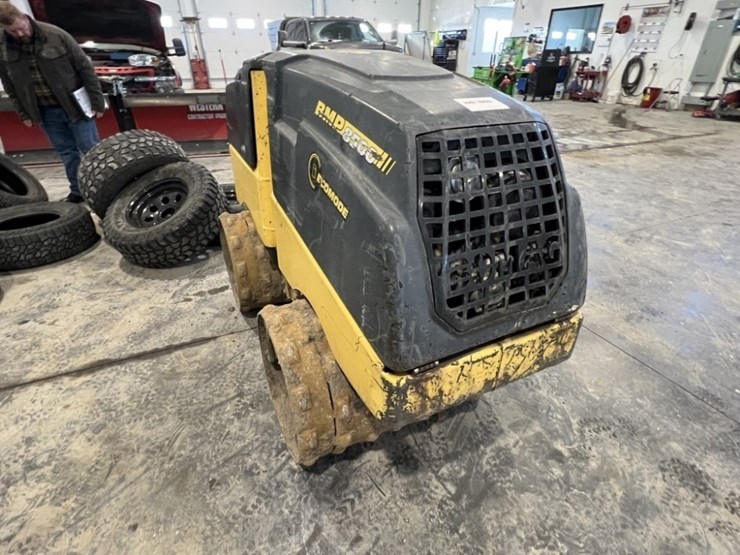2018-bomag-bmp8500-image-6