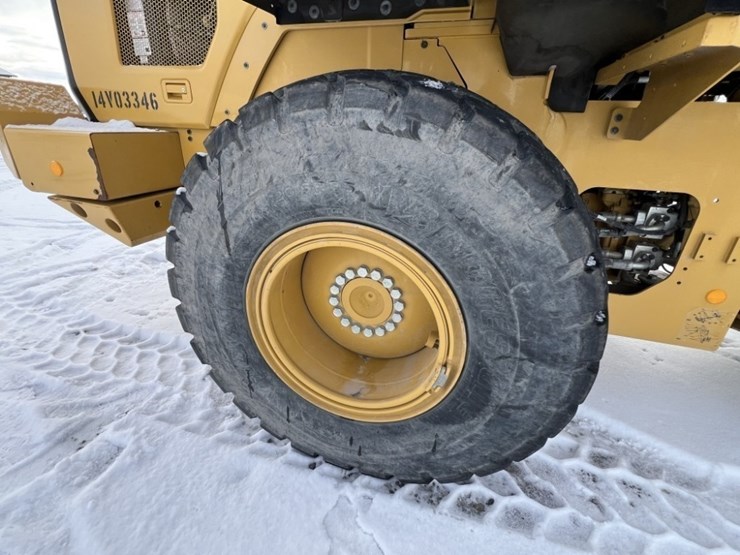 2014-caterpillar-930k-image-18