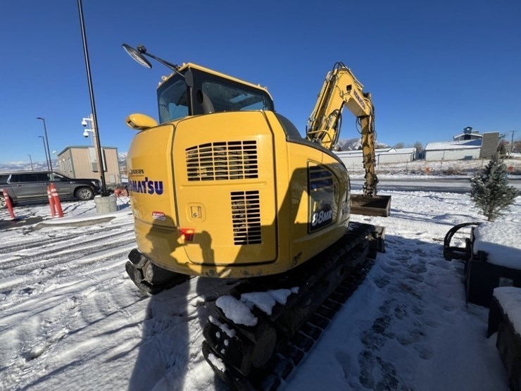 komatsu-pc88mr-11-image-5