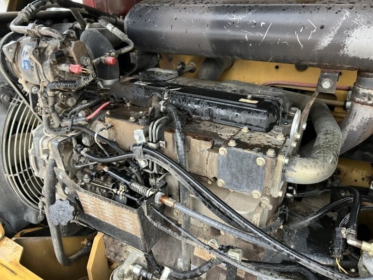 2011-caterpillar-it14g-wheel-loader-image-22