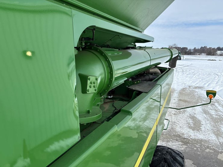 john-deere-s680-image-97