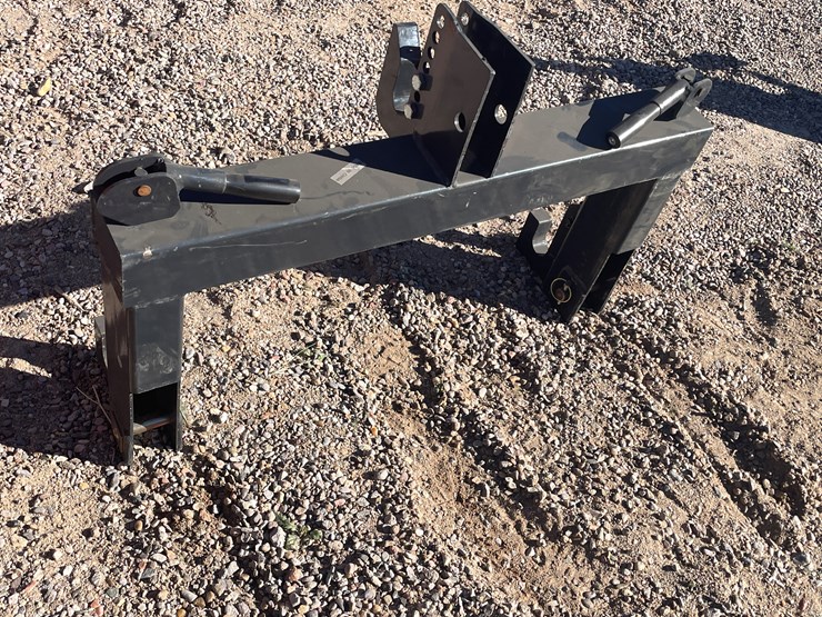 #234-•-class-1-tractors-quick-hitch-image-5