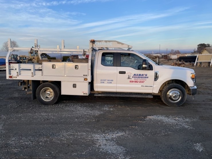 2022-ford-f350-xl-image-6