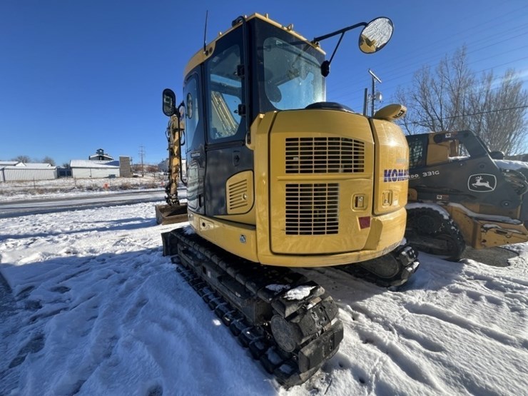 komatsu-pc88mr-11-image-3