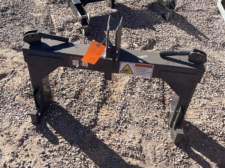 #234-•-class-1-tractors-quick-hitch-image-1