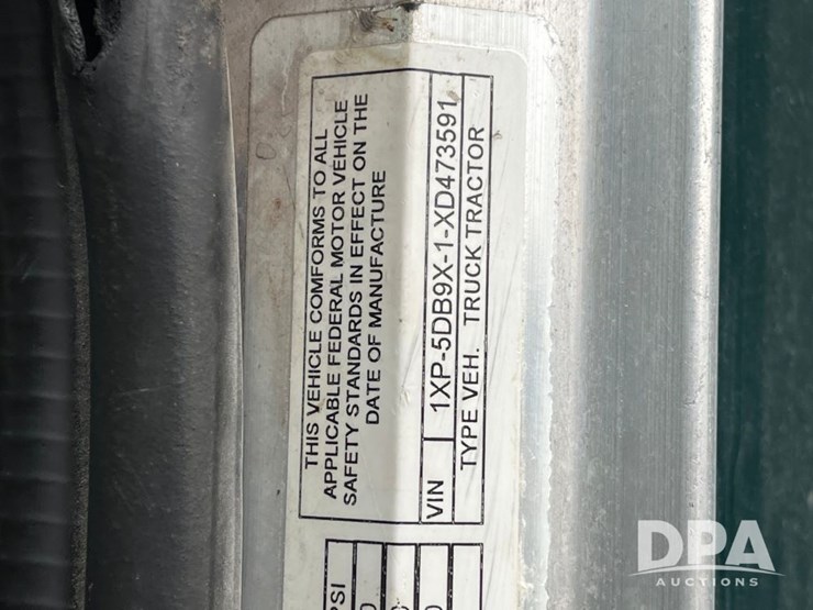 1999-peterbilt-379-image-80