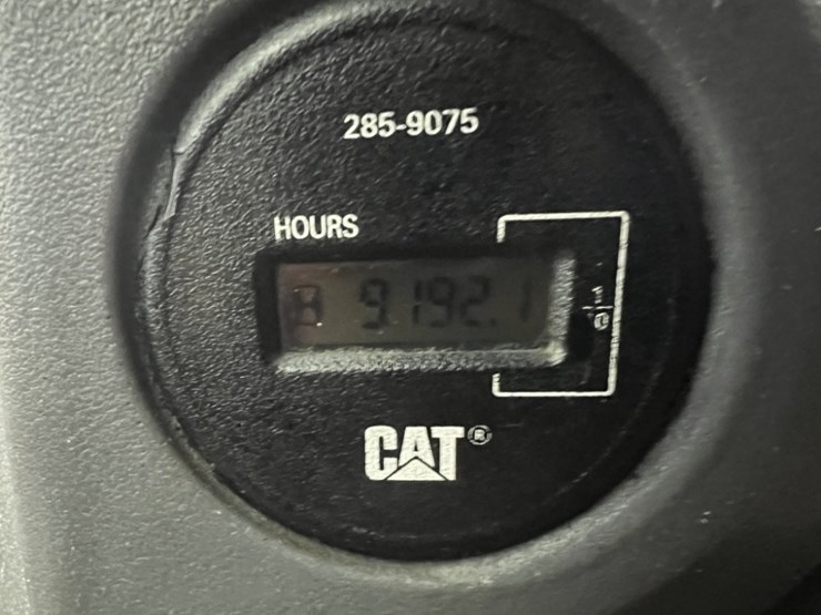 2011-caterpillar-it14g-wheel-loader-image-29