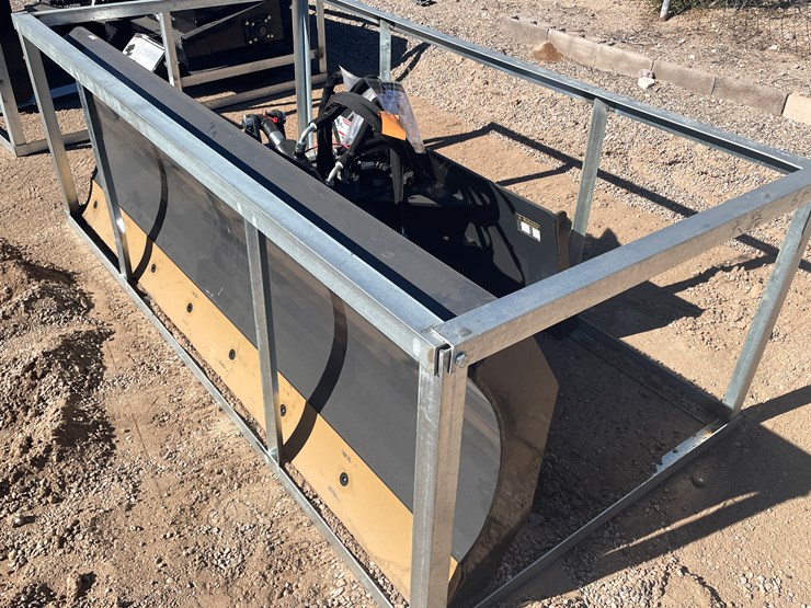 #222-•-6-way-dozer-blade-image-2