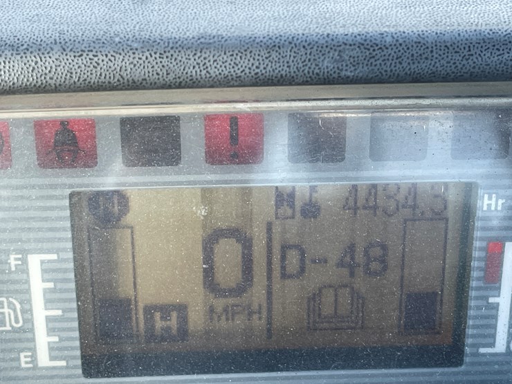 #15-•-2015-cat-forklift-image-69