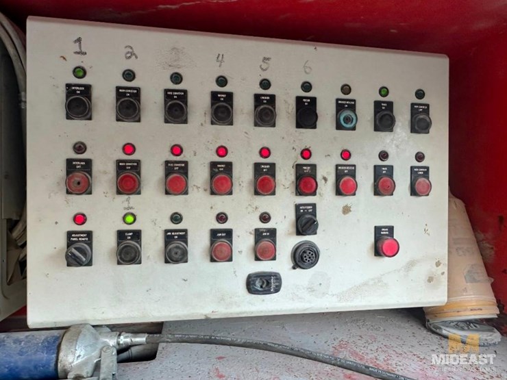 2010-sandvik-qj340-image-34