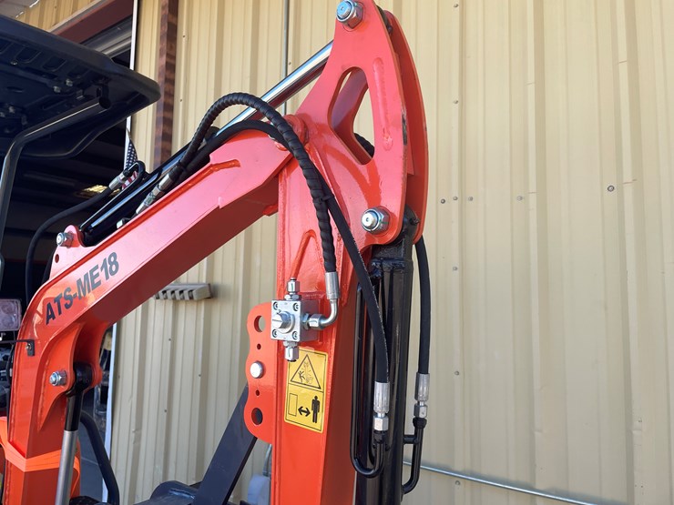 #236-•-mini-excavator-image-11