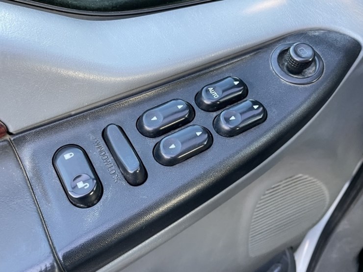 2006-ford-f350-image-30