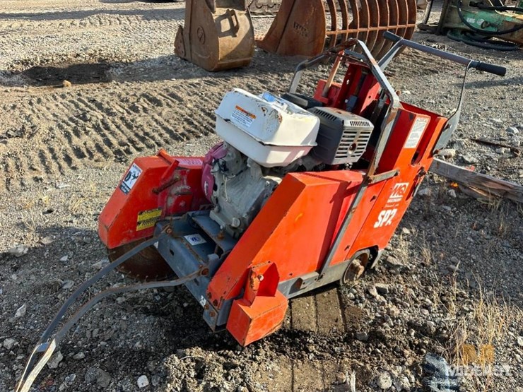 multiquip-diamond-back-sp2-concrete-saw-image-1