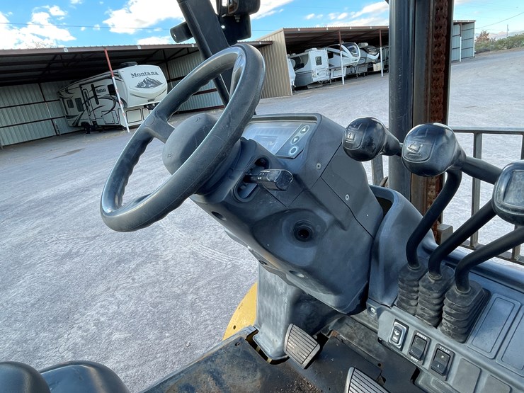 #15-•-2015-cat-forklift-image-59