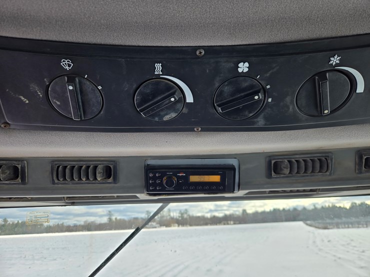 case-ih-7220-image-22