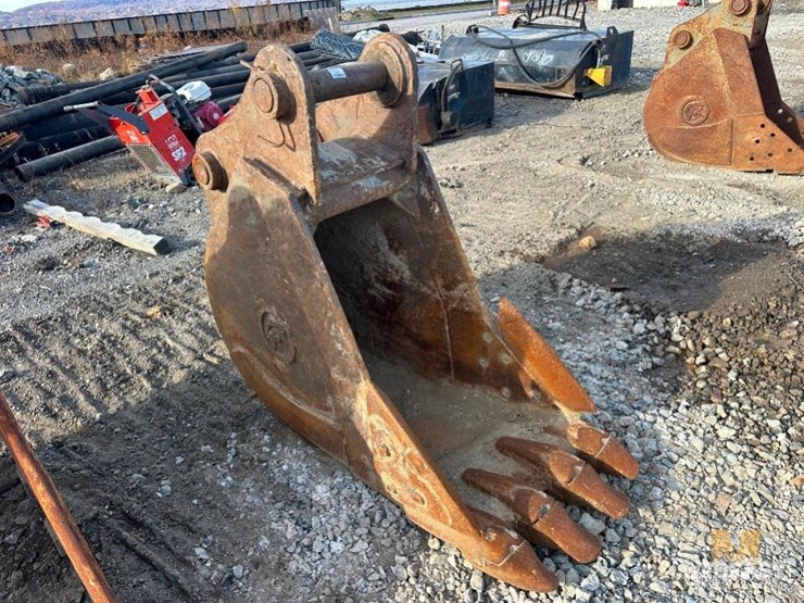 ex200-trenching-bucket-image-3