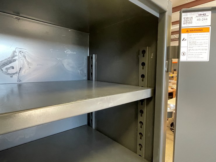 #270-•-stronghold-industrial-metal-cabinet-image-13