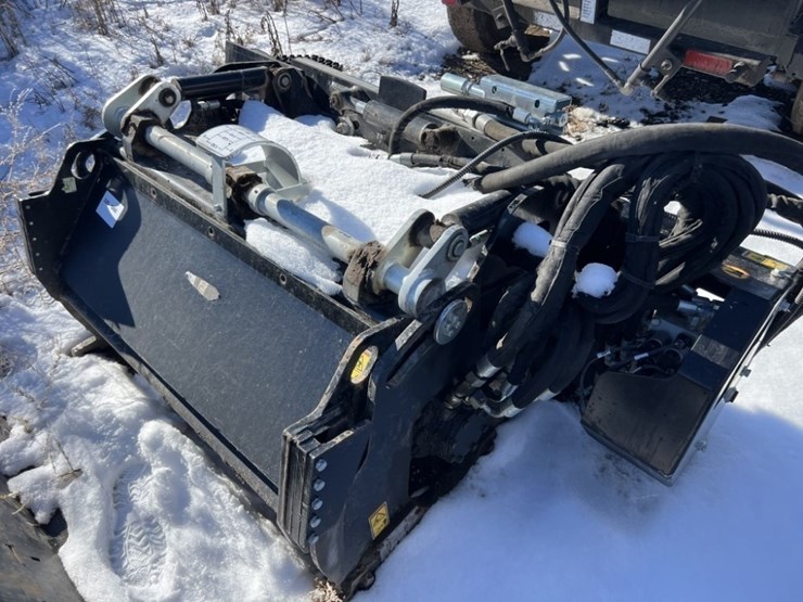 caterpillar-pc310-cold-planer-image-3