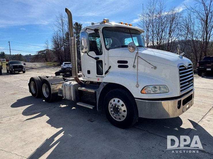 2018-mack-cxu613-truck-(gp12152)-image-1